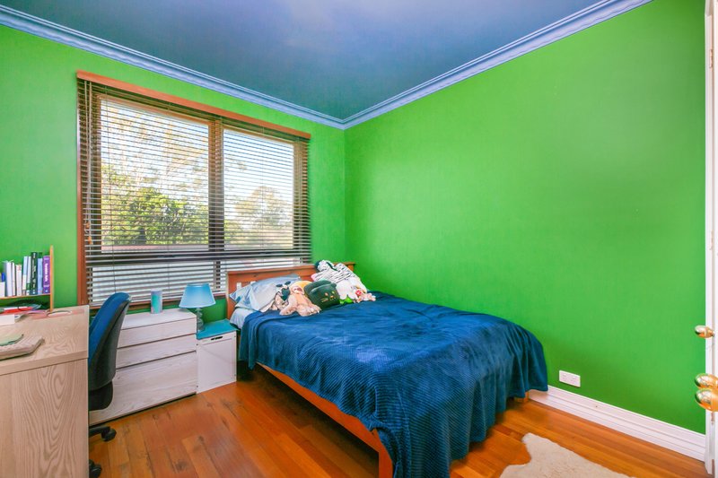 Photo - 41 Georges Crescent, Georges Hall NSW 2198 - Image 7