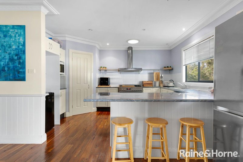 Photo - 41 Glenoak Way, Nowra Hill NSW 2540 - Image 5