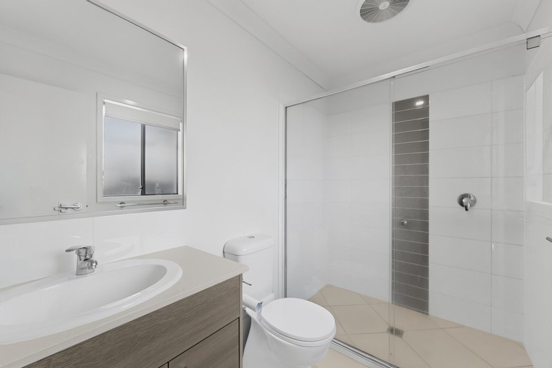 Photo - 41 Granite Street, Yarrabilba QLD 4207 - Image 8