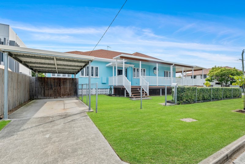 Photo - 41 Grattan Terrace, Wynnum QLD 4178 - Image 15