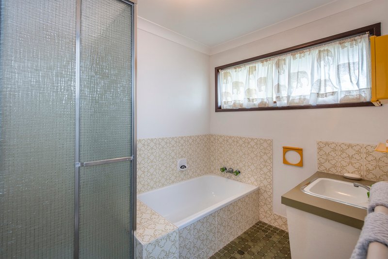 Photo - 41 Greenwood Street, Wishart QLD 4122 - Image 9