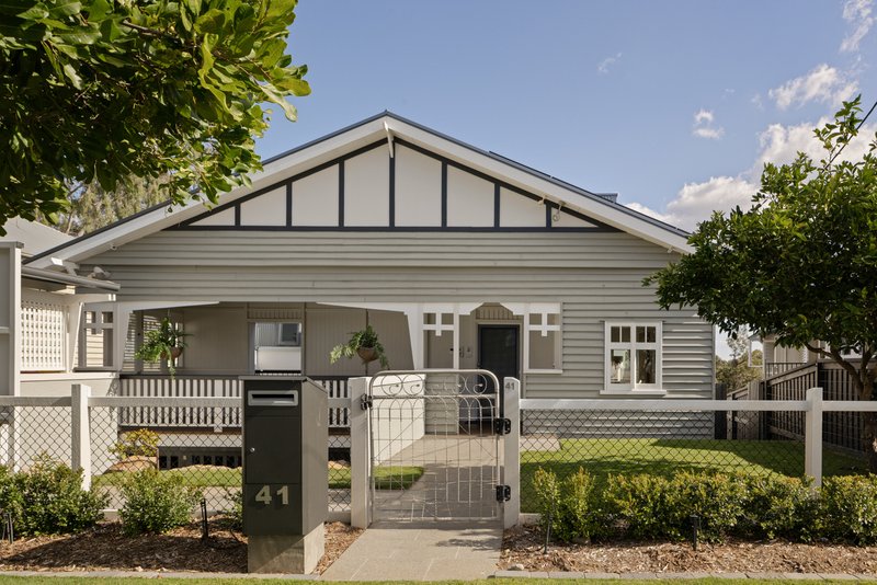 Photo - 41 Grove Crescent, Toowong QLD 4066 - Image 4