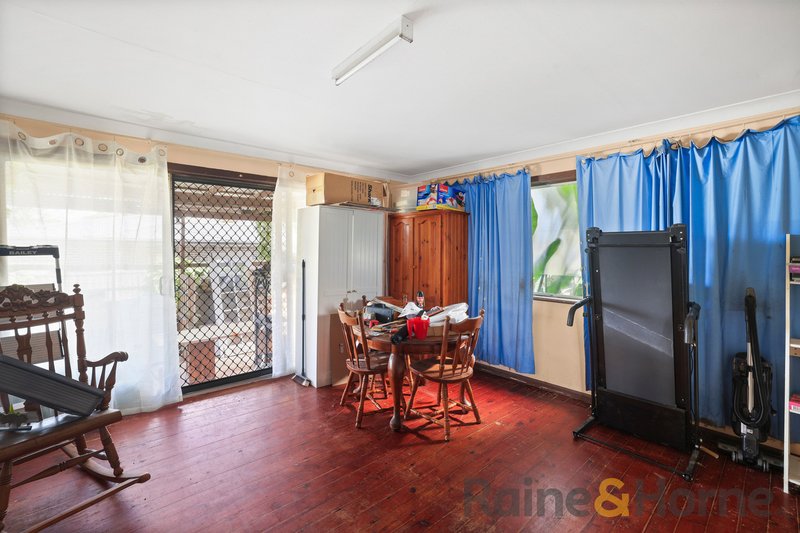 Photo - 41 Guernsey Street, Busby NSW 2168 - Image 2