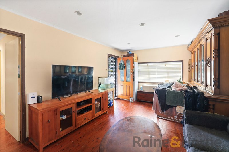 Photo - 41 Guernsey Street, Busby NSW 2168 - Image 3