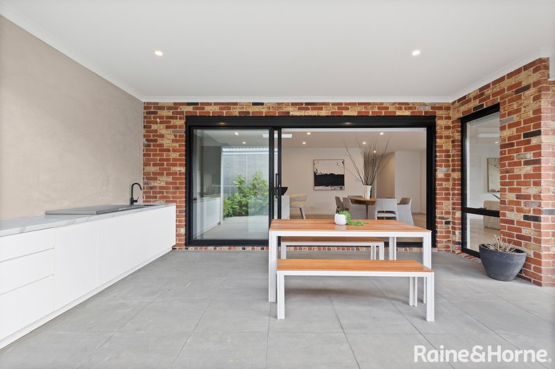 Photo - 41 Haldon Avenue, Mickleham VIC 3064 - Image 16