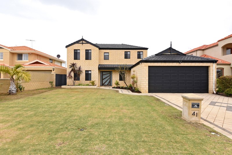 41 Halifax Boulevard, Mindarie WA 6030