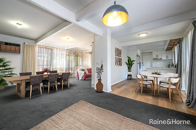 Photo - 41 Heysen Drive, Sunbury VIC 3429 - Image 5