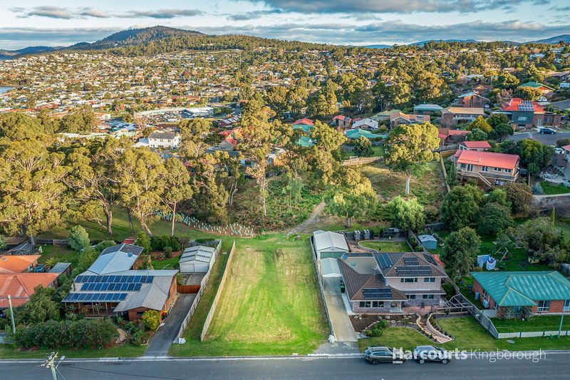 Photo - 41 Hiern Road, Blackmans Bay TAS 7052 - Image 3