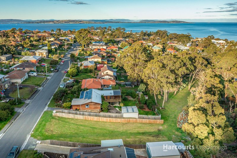 Photo - 41 Hiern Road, Blackmans Bay TAS 7052 - Image 4