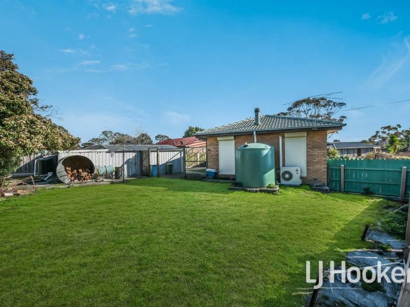 Photo - 41 Highland Avenue, Hampton Park VIC 3976 - Image 6