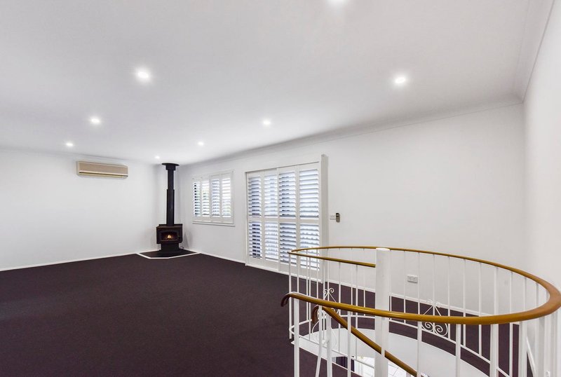 Photo - 41 Hillside Drive, Berkeley Vale NSW 2261 - Image 10