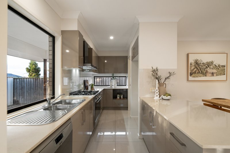 Photo - 41 Hinton Crescent, Mango Hill QLD 4509 - Image 10