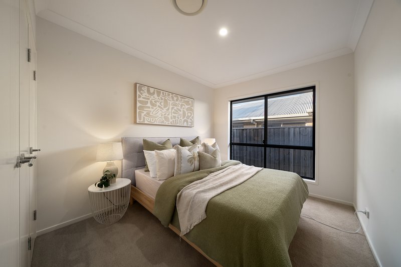 Photo - 41 Hinton Crescent, Mango Hill QLD 4509 - Image 18