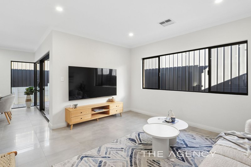 Photo - 41 Hunter Way, Padbury WA 6025 - Image 11