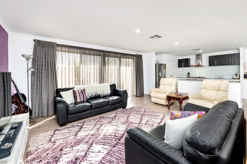 Photo - 41 Hurling Drive, Mount Barker SA 5251 - Image 6