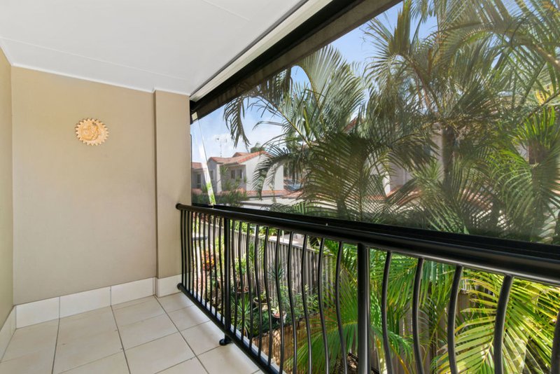 Photo - 4/1 Inland Drive, Tugun QLD 4224 - Image 8