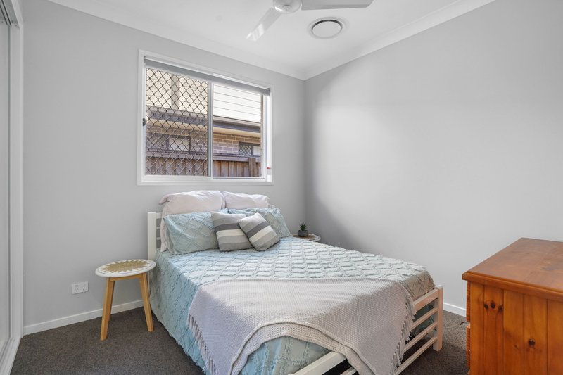 Photo - 41 Jim Davidson Boulevard, Belivah QLD 4207 - Image 11