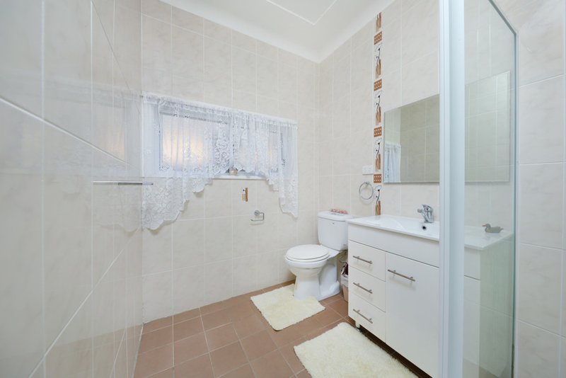 Photo - 41 Josephine Street, Riverwood NSW 2210 - Image 9