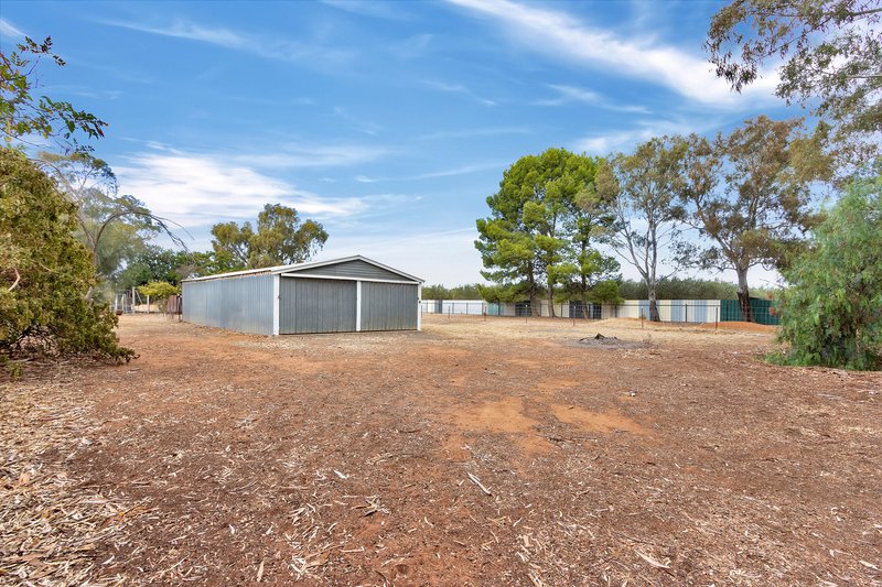 Photo - 41 Julian Road, Macdonald Park SA 5121 - Image 30