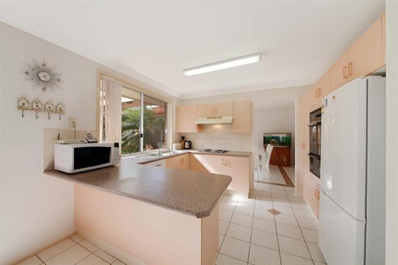 Photo - 41 Kalbarri Crescent, Bow Bowing NSW 2566 - Image 4