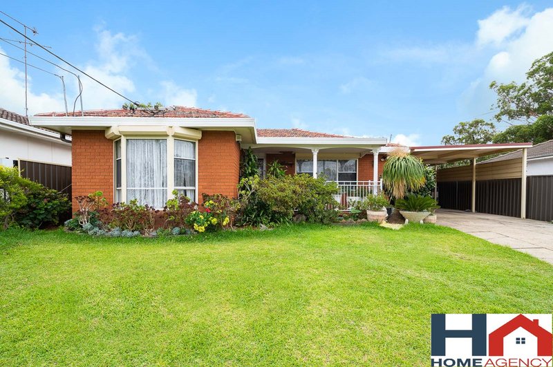 Photo - 41 Kambala Crescent, Fairfield West NSW 2165 - Image 2