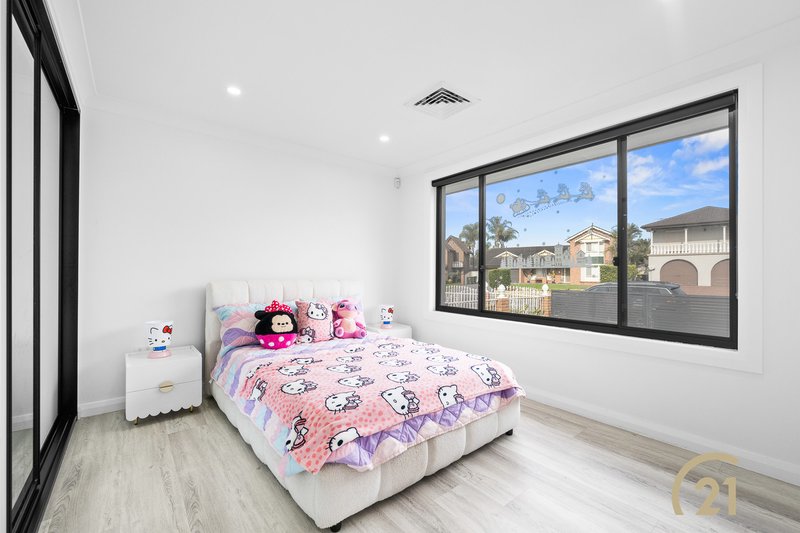 Photo - 41 Kembla Street, Wakeley NSW 2176 - Image 9