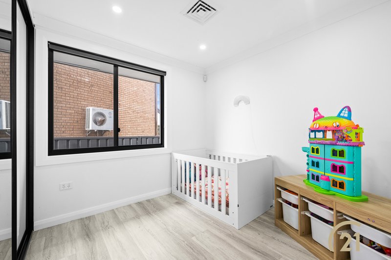 Photo - 41 Kembla Street, Wakeley NSW 2176 - Image 10