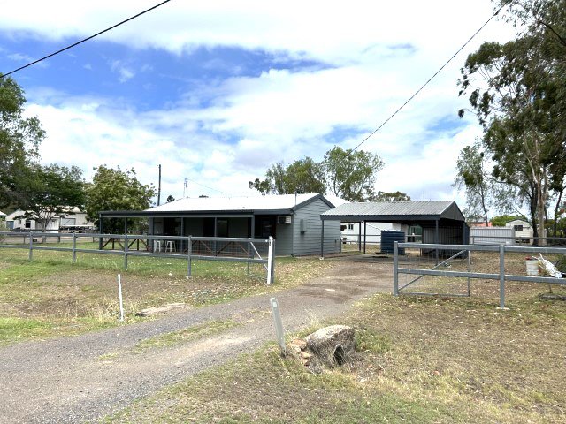 41 Kemmis Street, Nebo QLD 4742