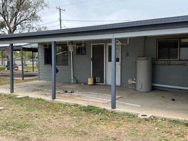 Photo - 41 Kemmis Street, Nebo QLD 4742 - Image 3