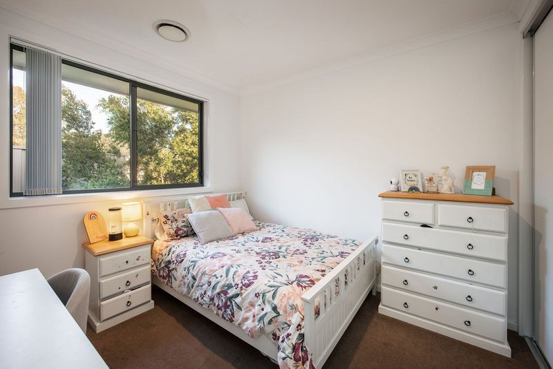 Photo - 41 Kenneth Watson Drive, Bandiana VIC 3691 - Image 14