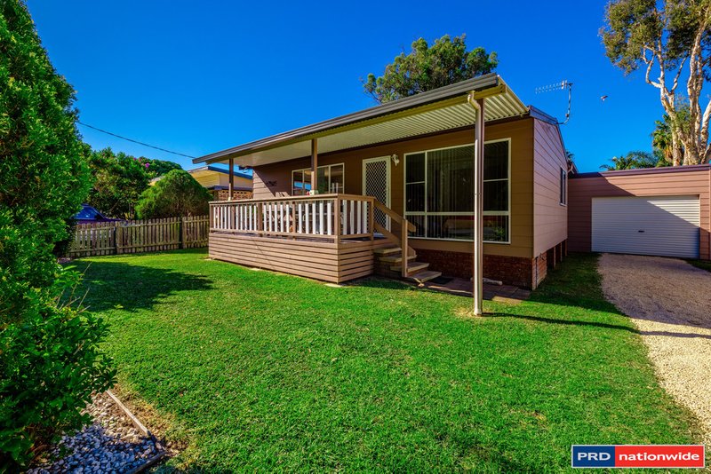 Photo - 41 Lake Street, Laurieton NSW 2443 - Image 14