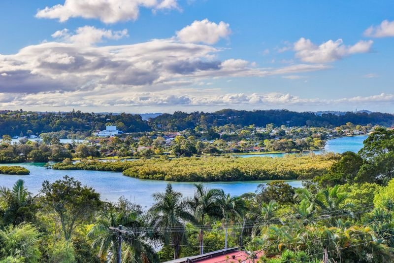 41 Lakeview Parade, Tweed Heads South NSW 2486