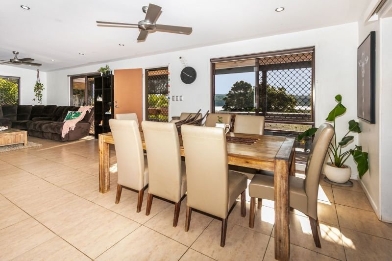 Photo - 41 Lakeview Parade, Tweed Heads South NSW 2486 - Image 4