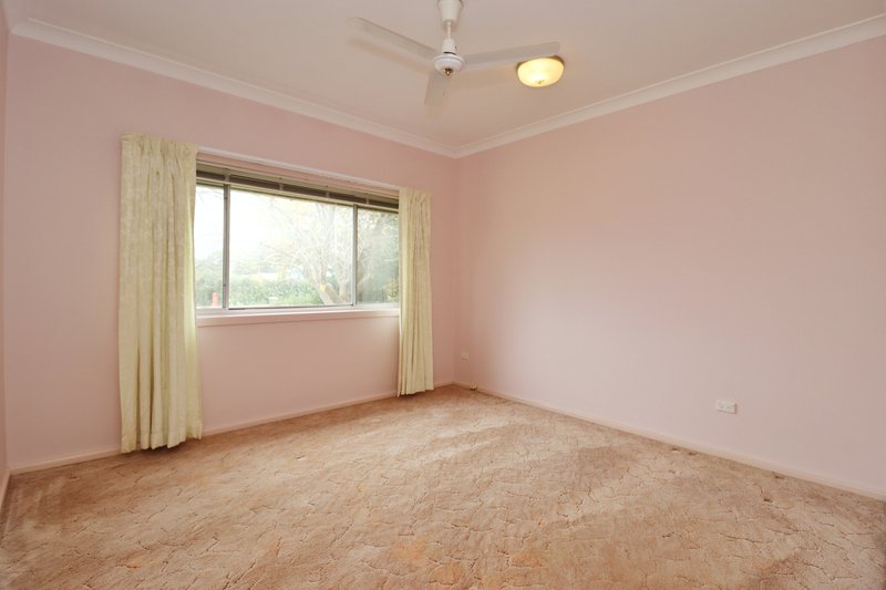 Photo - 41 Lee Street, Cowra NSW 2794 - Image 6