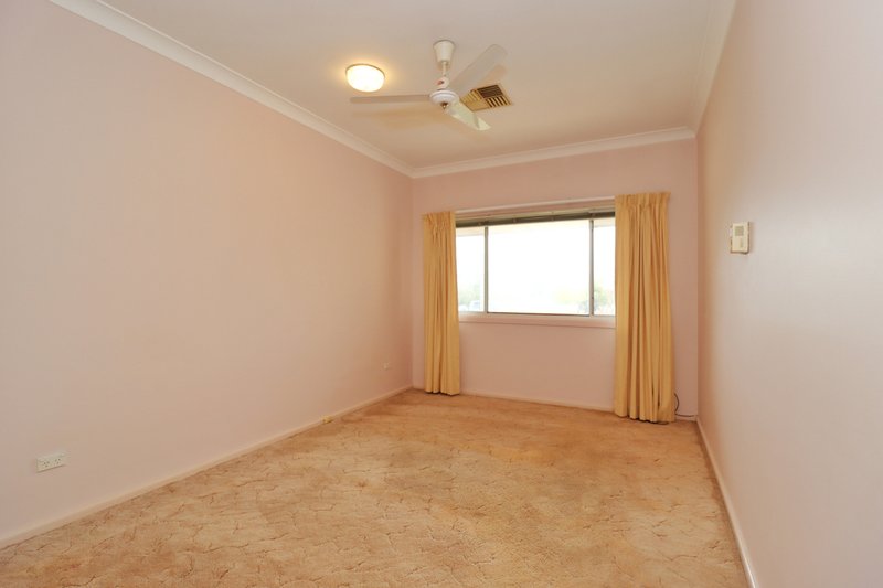Photo - 41 Lee Street, Cowra NSW 2794 - Image 7
