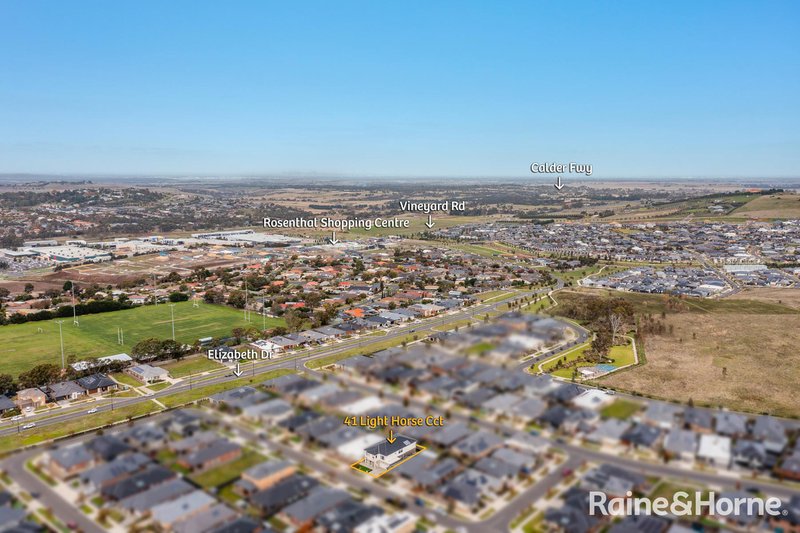 Photo - 41 Light Horse Circuit, Sunbury VIC 3429 - Image 28