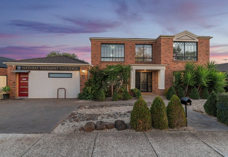 41 Loddon Drive, Taylors Hill VIC 3037