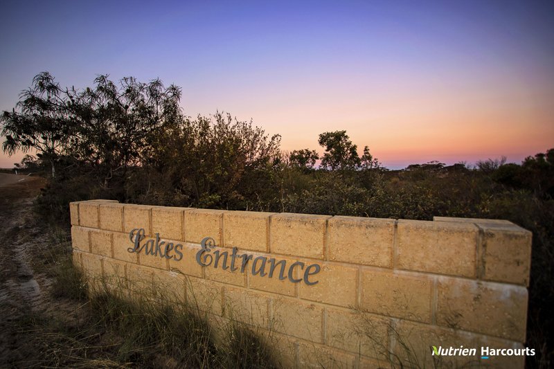 Photo - 41 Long Pool Road, Hopetoun WA 6348 - Image 4