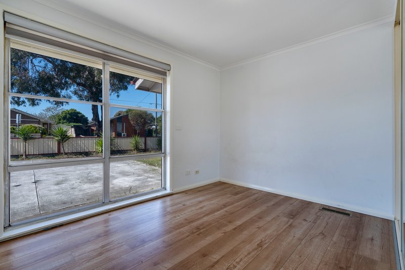 Photo - 41 Longford Crescent, Coolaroo VIC 3048 - Image 4