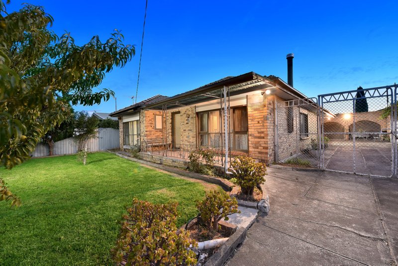 Photo - 41 Lowson Street, Fawkner VIC 3060 - Image 10