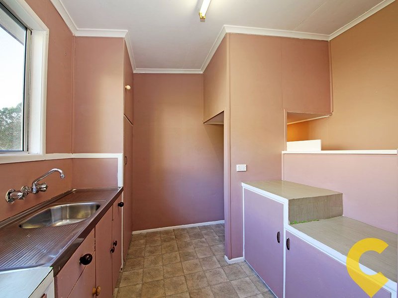 Photo - 41 Lucas Street, Scarborough QLD 4020 - Image 2