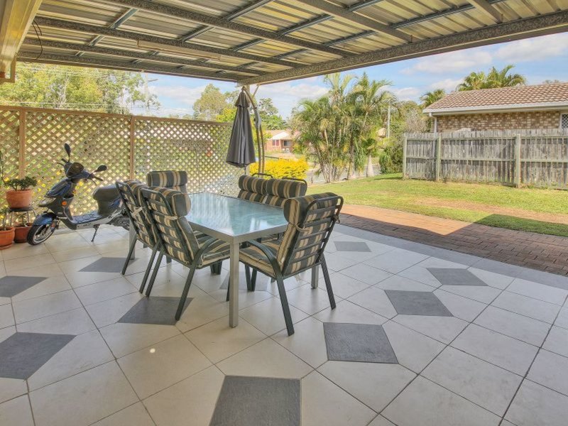 Photo - 41 Mackellar Drive, Boronia Heights QLD 4124 - Image 4