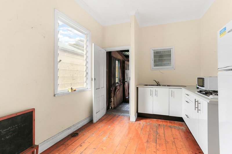 Photo - 41 Macquarie Street, Leichhardt NSW 2040 - Image 4