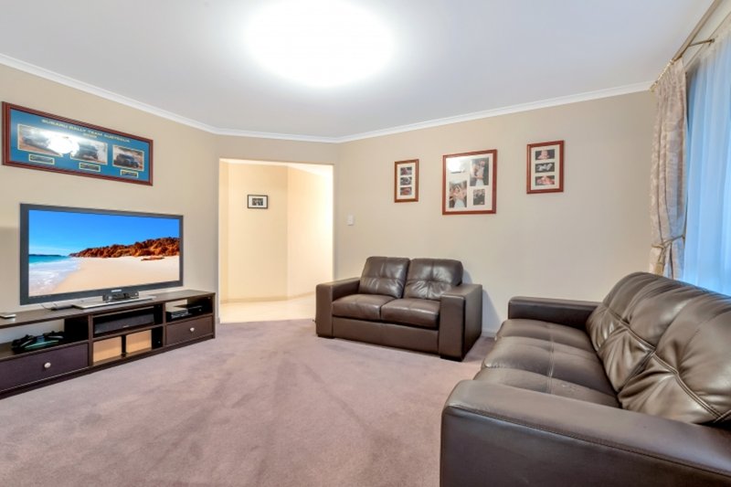 Photo - 41 Magazine Dr , Walkley Heights SA 5098 - Image 13