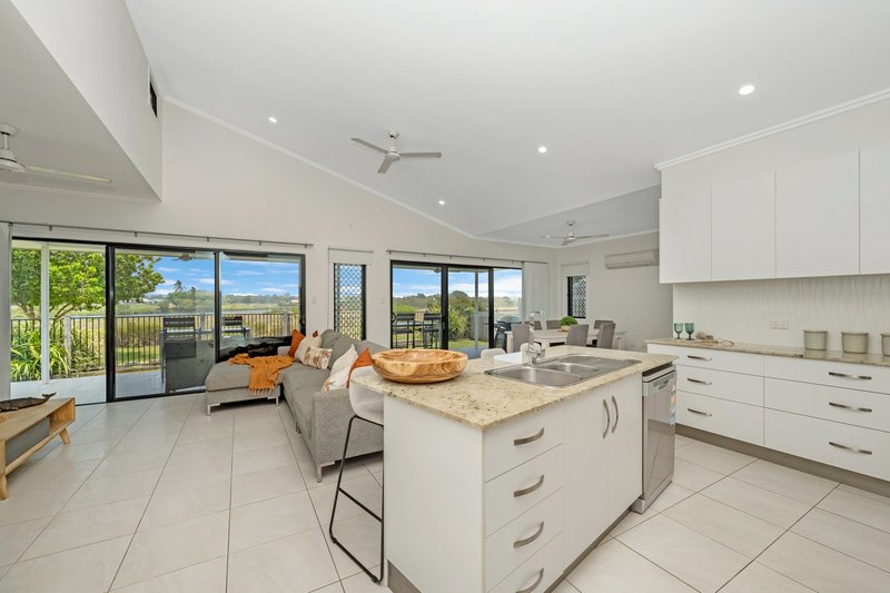 Photo - 41 Mainwaring Way, Oonoonba QLD 4811 - Image 2