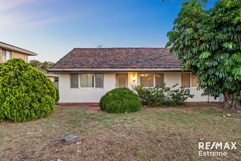 41 Mallard Way, Cannington WA 6107