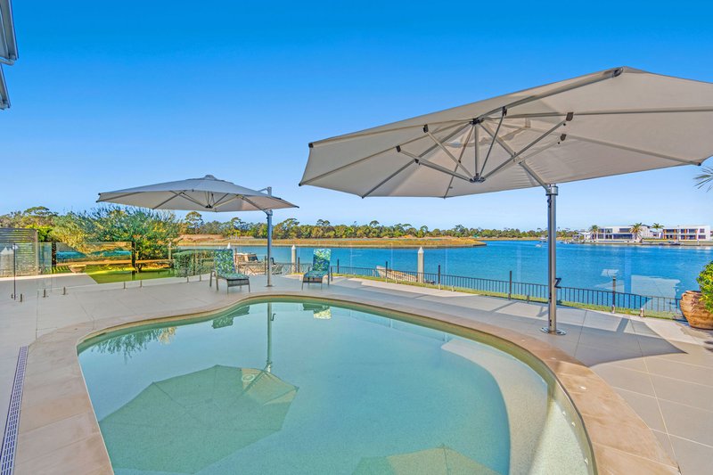 Photo - 41 Marina Parade, Jacobs Well QLD 4208 - Image 4