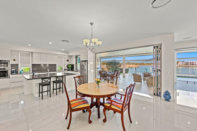 Photo - 41 Marina Parade, Jacobs Well QLD 4208 - Image 6