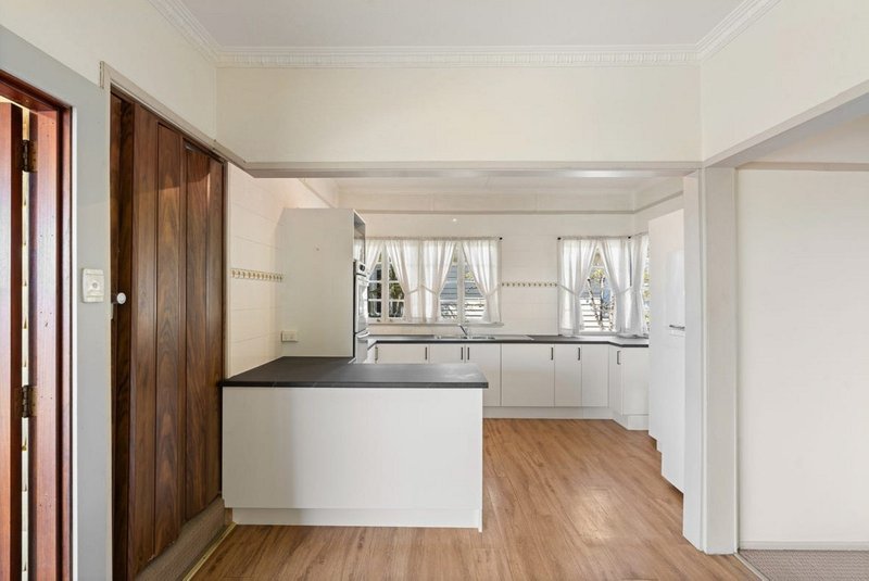 Photo - 41 Meemar Street, Chermside QLD 4032 - Image 5