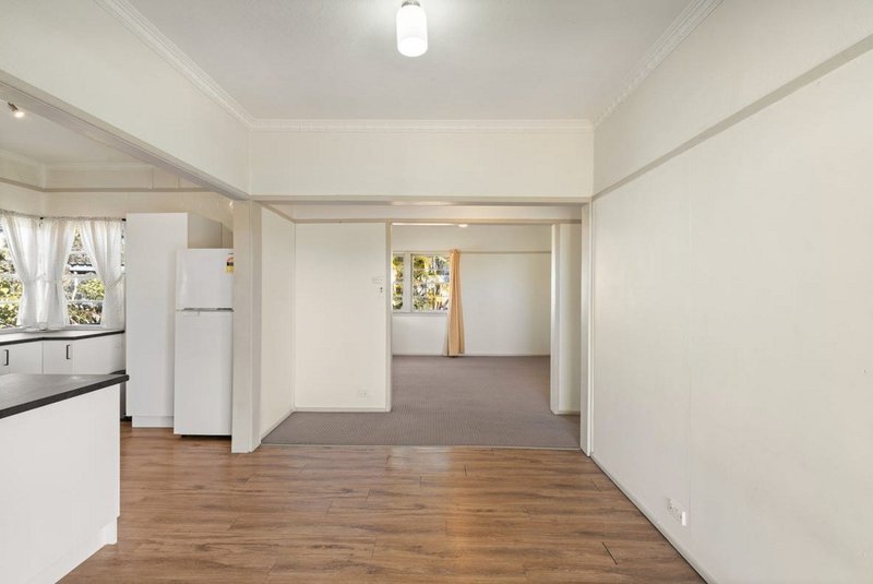 Photo - 41 Meemar Street, Chermside QLD 4032 - Image 6
